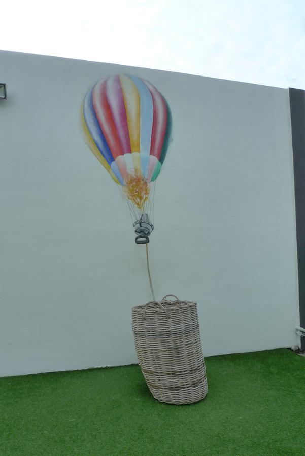 A+ Boutique Hotel Sekinchan Bagian luar foto